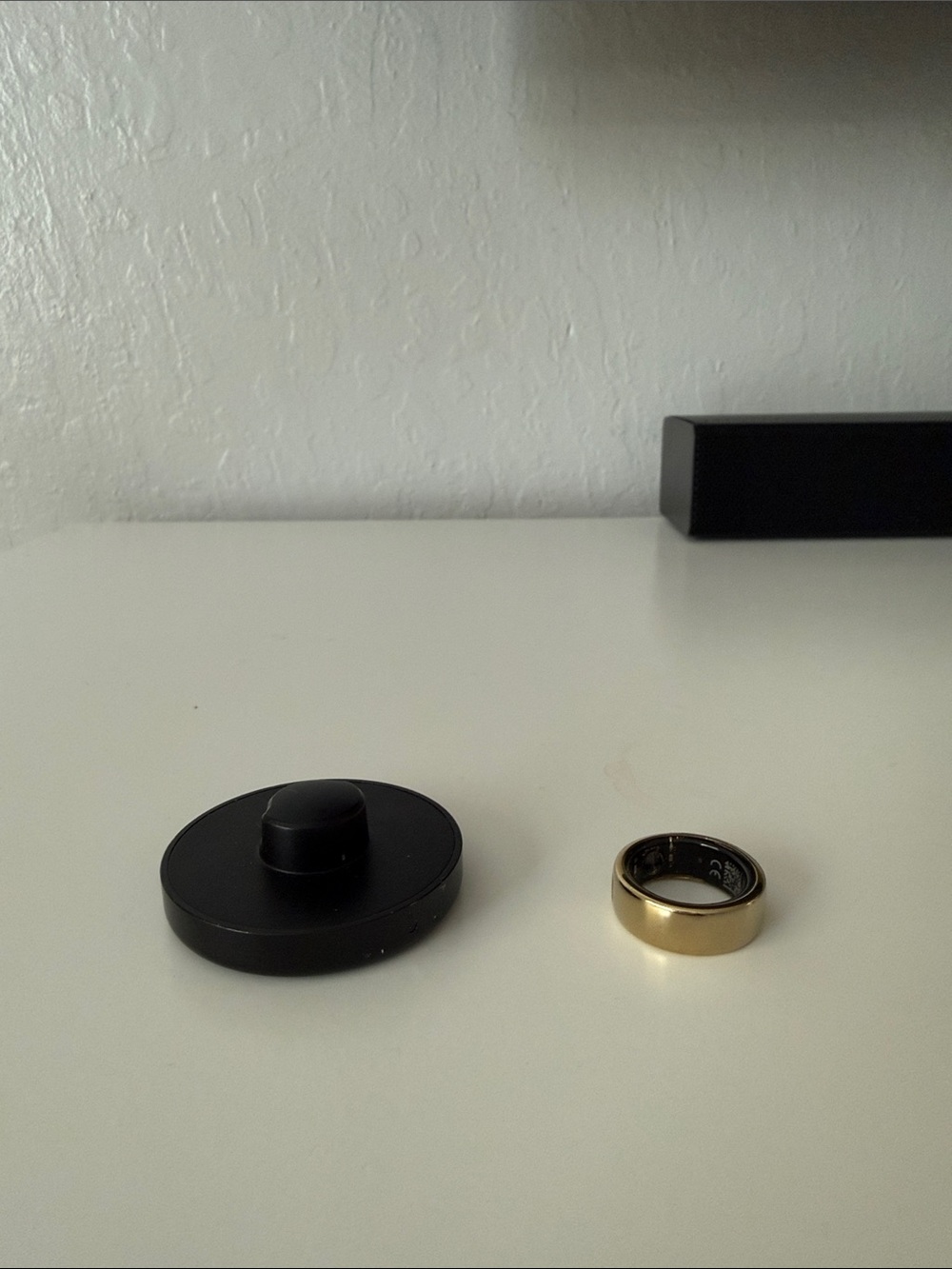 Oura Ring 3rd Generation size 7 Gold USED